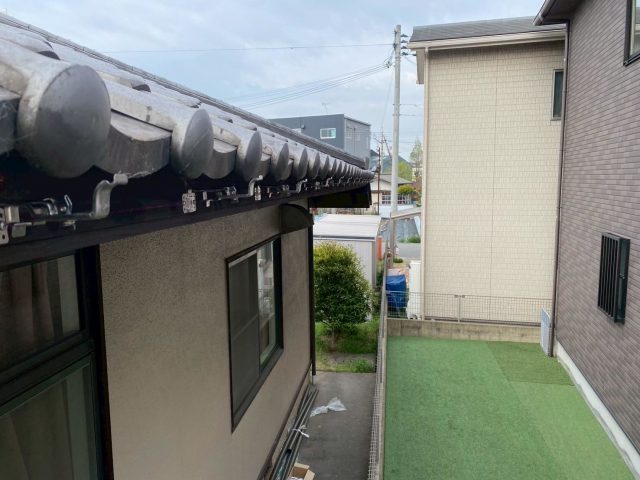 姫路市の雨樋交換に伴う金物の新設